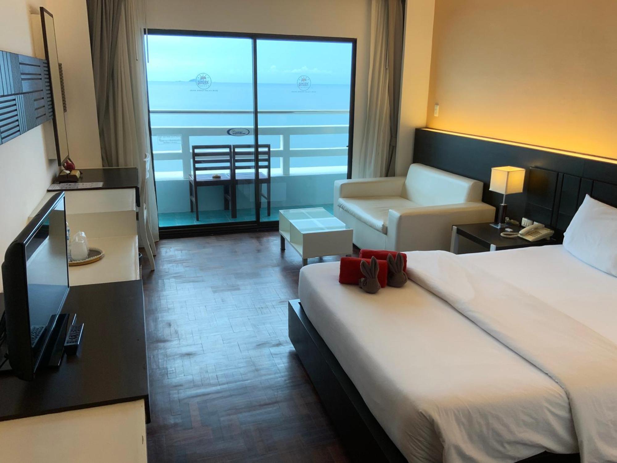 Grand Jomtien Palace Hotel - Sha Extra Plus Eksteriør bilde